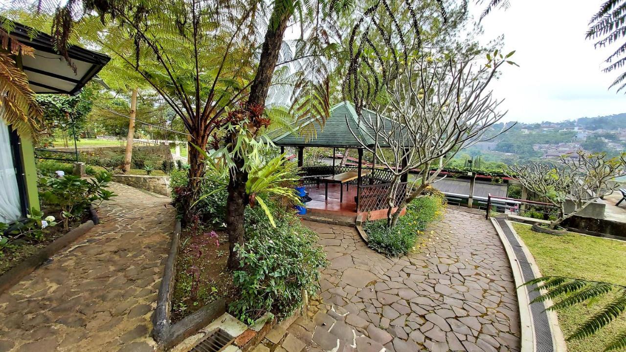 Vila Kolmas 59 Villa Bongkor Bagian luar foto