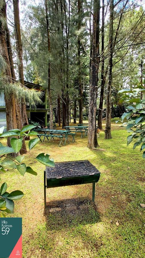 Vila Kolmas 59 Villa Bongkor Bagian luar foto